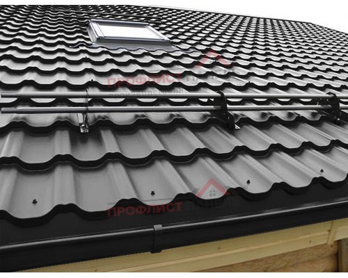 Металлочерепица квинта плюс c 3D резом 0,5 Quarzit lite RAL 9005 черный.