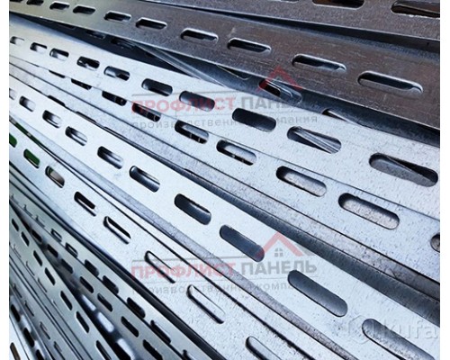 Перфорированная полоса К107 3,0-40x2500 мм, грунтованная